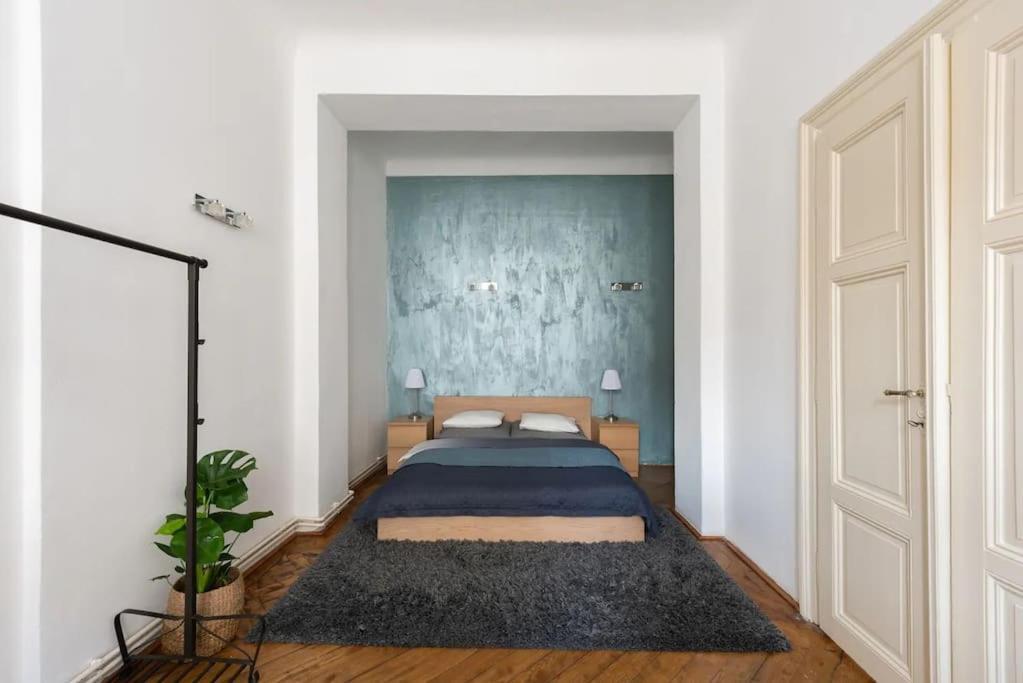 Spacious Apartment With Balcony At Wenceslas Sq Praga Zewnętrze zdjęcie